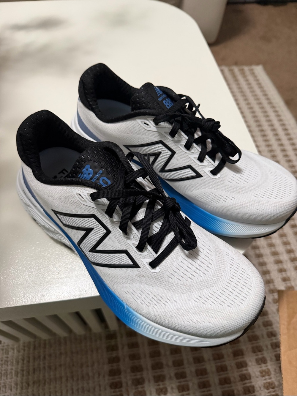 New Balance Men’s White, Black & Blue Athletic Running Shoes